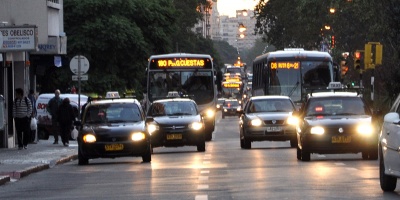 Tarifa del taxi aumenta 5,6% en promedio