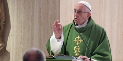 El papa: "Que el Mediterrneo no sea un arco de guerra sino un arca de paz"