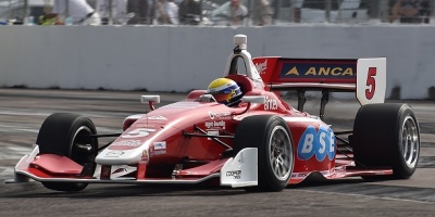 Santiago Urrutia busc puntos para alcanzar la punta en IndyLights