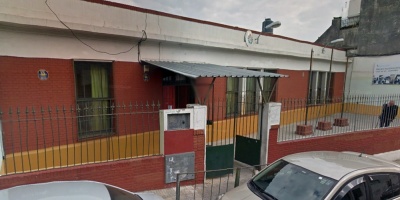 Docentes ocupan el Liceo 32 por falta de especialistas