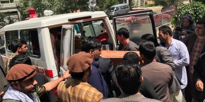 Suben a 25 los muertos en un doble atentado en Kabul