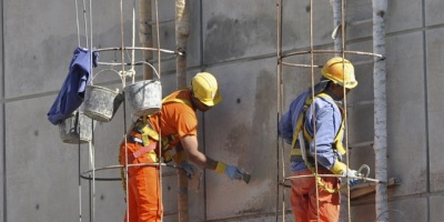 Tras ceder levemente, el desempleo se ubic en 8,5%