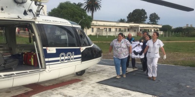 Fuerza A�rea traslad� de urgencia a paciente con hemorragia digestiva desde Rocha