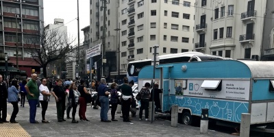 Exhortan a vacunarse contra la gripe: la campaa se inici con amplia concurrencia ciudadana