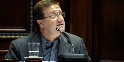 Aseguran que es procedente el pedido de juicio poltico contra De Len