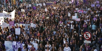 Oposicin exige renuncia ministro de Salud chileno que modific ley de aborto