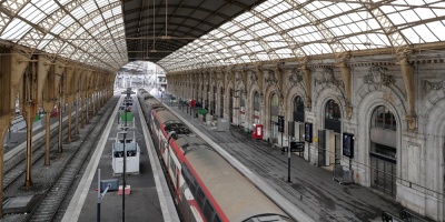 Parlisis casi total en los trenes franceses ante la huelga de ferroviarios