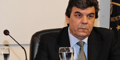 Juan Castillo pide la rectificacin o ratificacin de Layera