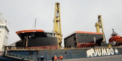 Arribaron a Montevideo componentes de nueva draga de la ANP
