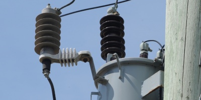 Ejecutivo promueve medidas para abaratar costos de electricidad 
