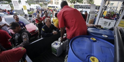 Gran escasez de abastecimiento en frontera con Brasil
