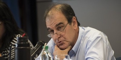 De los Santos: El proyecto del arquitecto Violy, puede llegar a arruinar Punta del Este