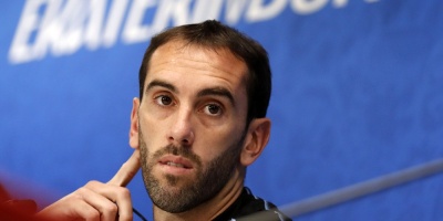God�n no vio "mala intenci�n" en la falta de Sergio Ramos a Salah