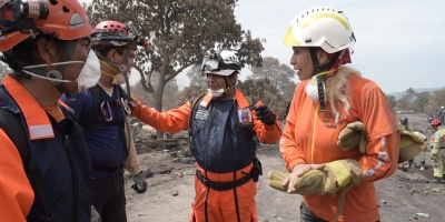 Guatemala declarar� inhabitables a 4 comunidades aleda�as al Volc�n de Fuego