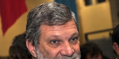 Gobierno no prev� "consecuencias importantes" en el abastecimiento de combustible por paro