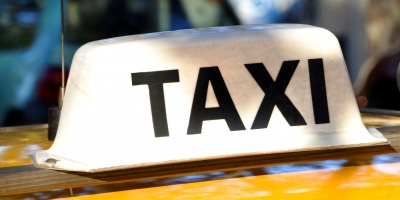 Taxista se encuentra grave tras rapi�a y hubo paro hasta las 15