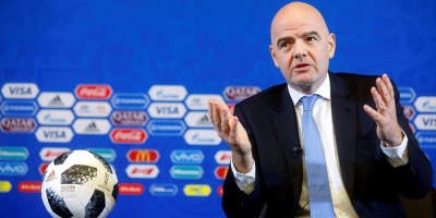 Infantino defiende el VAR por ayudar al f�tbol a ser justo y transparente
