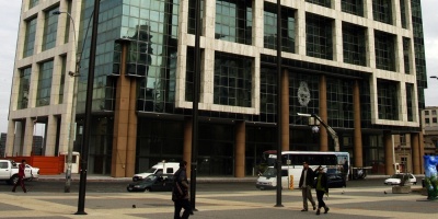 Estudian extender edad jubilatoria de funcionarios p�blicos