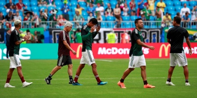 Brasil a cuartos de final tras vencer 2-0 a M�xico