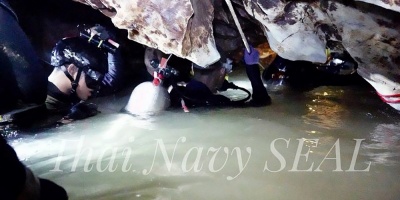 Tailandia mira al cielo de cara al rescate de los 13 atrapados en una cueva