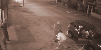 Nueva modalidad de hurto: el conductor desciende a comprar y el acompa�ante es atacado
