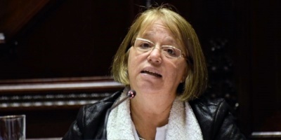El Frente Amplio vot TLC con Chile en comisin