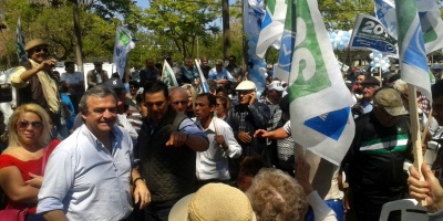 Larra�aga asegur� que el desaf�o del pr�ximo gobierno es que el desarrollo llegue a todos los puntos de la republica
