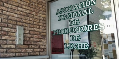 Productores de leche califican de injusto al reclamo de los trabajadores de CONAPROLE
