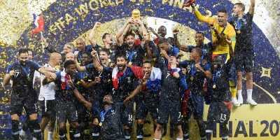 La prensa francesa agradece a los "Bleus" "una felicidad eterna"