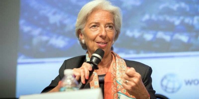 Lagarde advierte a EEUU que es "especialmente vulnerable" en guerra comercial
