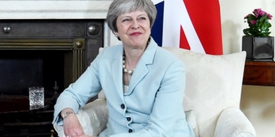 May defiende su plan de salida ante las dudas de Bruselas y crticas internas
