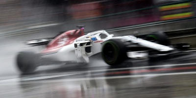 Hamilton firma la 'pole' bajo la lluvia en Hungr�a