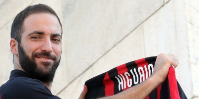 Higuan: "En el Chelsea solo me quera Sarri y en el Milan, todos"