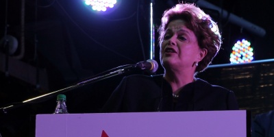 La ex presidenta Dilma Rousseff presenta su candidatura al Senado