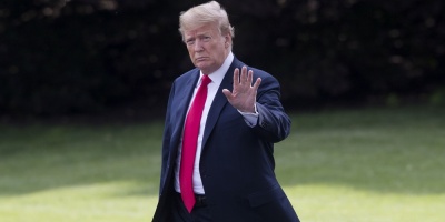 Ex jefe campa�a Trump busc� usar su puesto para lograr pr�stamos, seg�n socio
