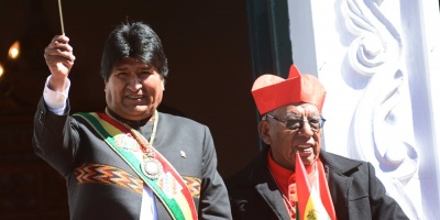 Recuperados los smbolos de Bolivia en una iglesia tras una llamada annima