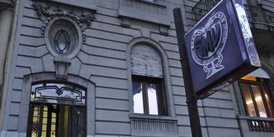 Mdicos mantendrn reunin por salarios en salud privada