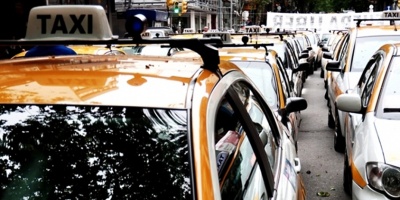 Taxistas siguen paro hasta ltima hora del jueves