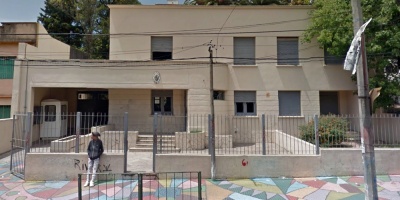 Docentes ocupan Liceo 18  en rechazo a las pruebas Pisa