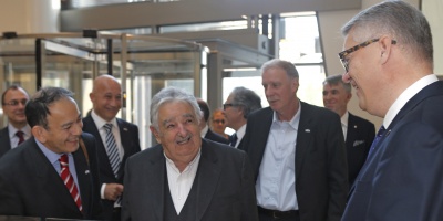 Mujica defendi� lo realizado y pidi� continuar por esa senda