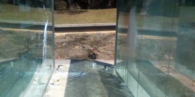 Vandalizaron memorial en el Parque Vaz Ferreira del Cerro