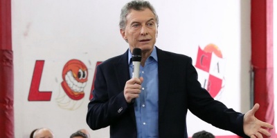 Ex presidente Duhalde cuestiona a Macri por abrir debate de aborto "en crisis"