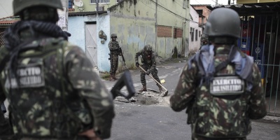 Detenidos al menos 20 polic�as que montaron una red delictiva en Brasil