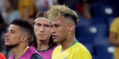 Tite nombra a Neymar capit�n permanente de Brasil