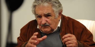 Mujica realiza el relanzamiento del Espacio 609 e incorpora a Ferreira