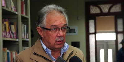Defensa asegura que sanci�n de Manini R�os es "por diversas faltas a la disciplina militar"