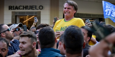 Bolsonaro fue sometido a una cirug�a de emergencia tras apu�alamiento