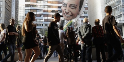 Bolsonaro retomar� la fisioterapia, pero sigue bajo cuidados intensivos