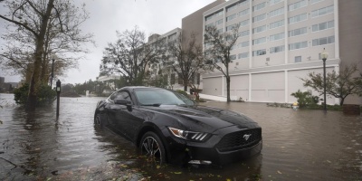 Cerca de un mill�n siguen sin electricidad por Florence en el sureste de EEUU