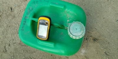 Fue encontrado el GPS y un bidon de combustible de pesquero desaparecido 